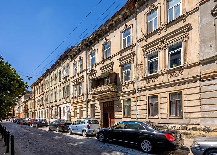 Avangard Hazova II Apart
